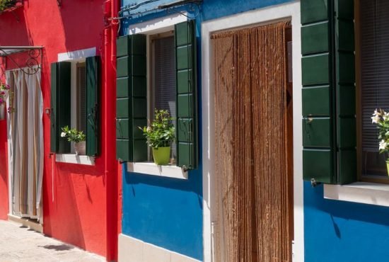 restauración de fachada local en mataró